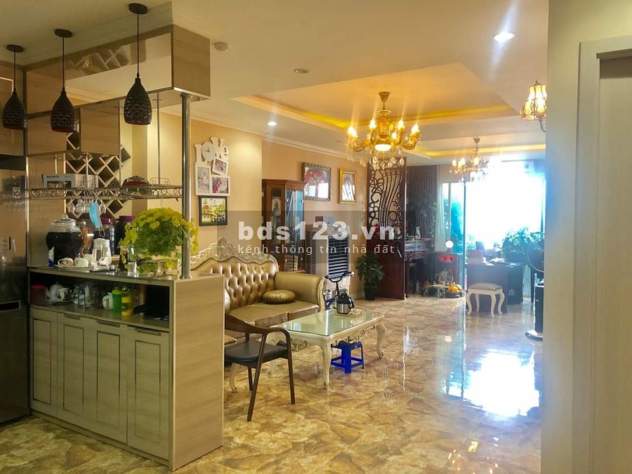Cần bán gấp căn hộ CCCC - Tặng khách toàn bộ đồ nội thất cao cấp - Tặng thêm gói Homestay Spa kết hợp du lịch nghỉ dưỡng cao cấp