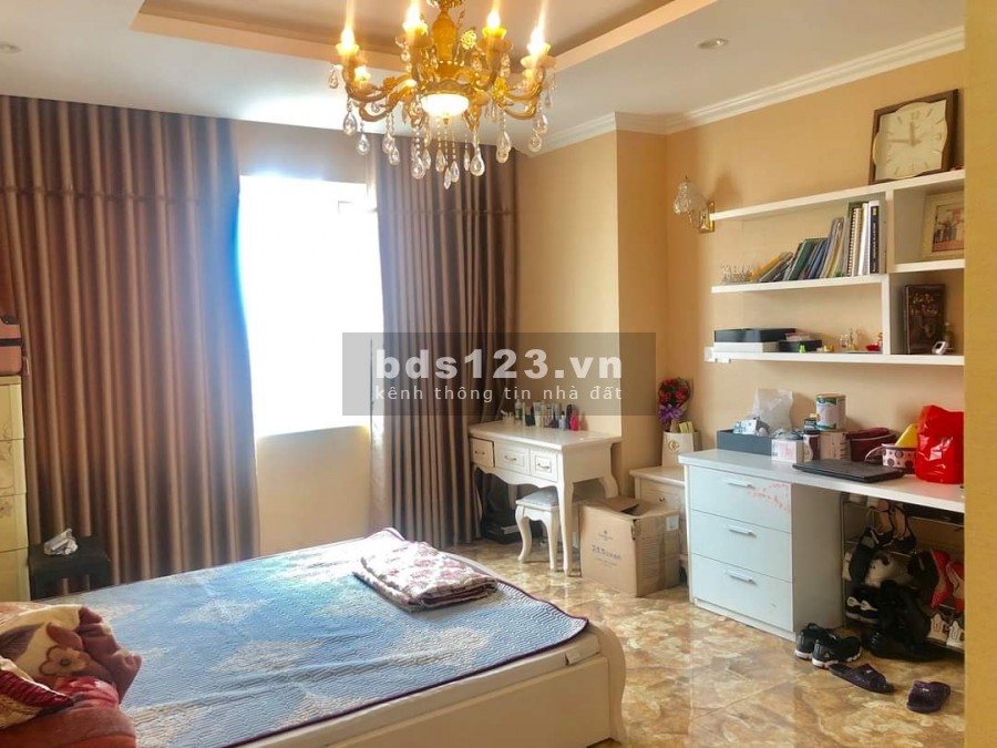 Cần bán gấp căn hộ CCCC - Tặng khách toàn bộ đồ nội thất cao cấp - Tặng thêm gói Homestay Spa kết hợp du lịch nghỉ dưỡng cao cấp