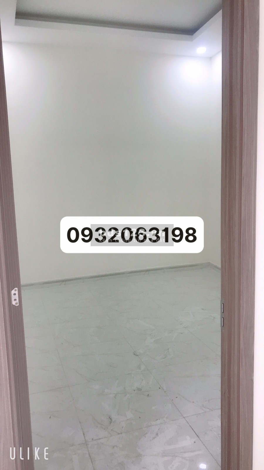 Bán căn nhà sau lưng chợ Hưng Long, Sổ riêng. 1 trệt 1 lầu 4 phòng ngủ