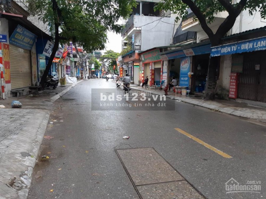 Cần bán nhà Quan Nhân, Thanh Xuân 40m2, 3 tầng, mặt tiền 5.3m 4,2 tỷ.