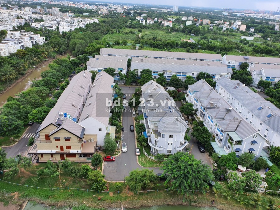 ĐI ĐINH CƯ CẦN BÁN LẸ CĂN HỘ 2 PHÒNG NGỦ HƯỚNG ĐÔNG NAM VIEW SÔNG LIÊN HỆ 0934929818