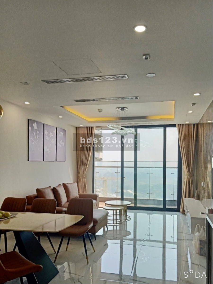 Căn 2PN Sunshine City, BC: Đông Nam, dt 80.5m2. View Sân Gôn Ban công Giá: 3,35 tỷ (bao phí) Full đồ gỗ