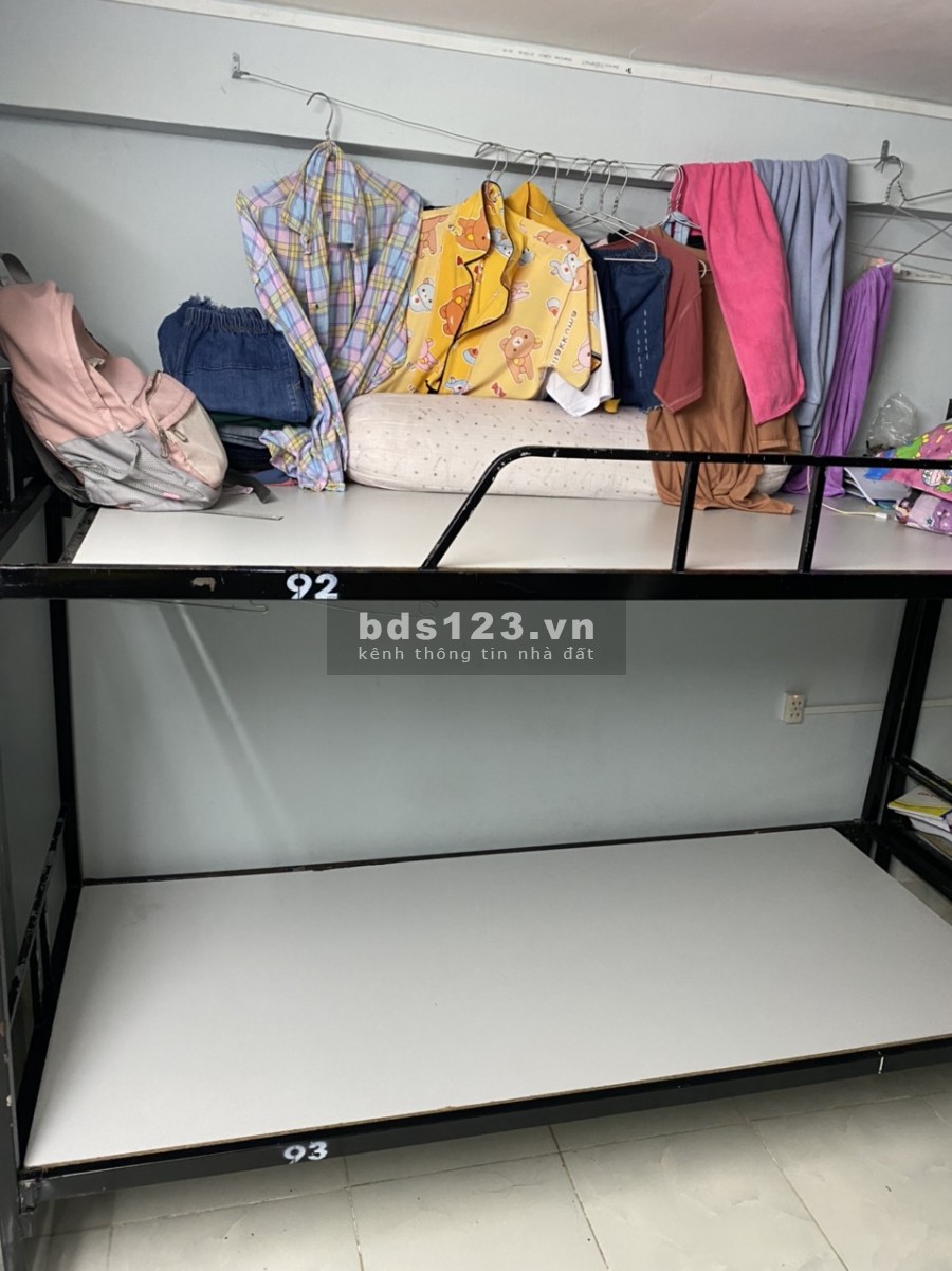 KTX giường tầng máy lạnh cho sinh viên, người đi làm Binh Thạnh