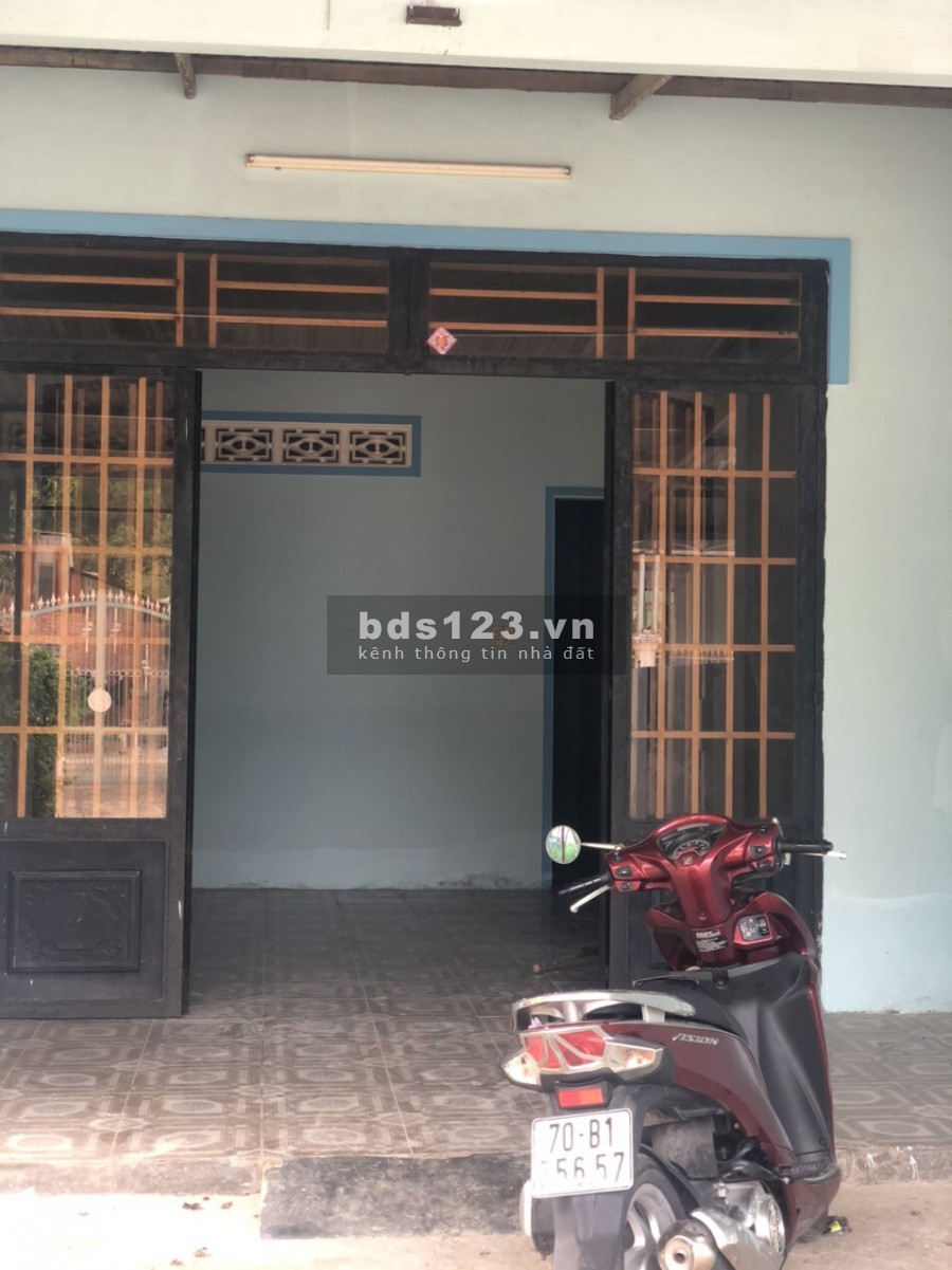 Cho thuê nhà nguyên căn ở đường Nguyễn Văn Tốt, kp2, thành phố Tây Ninh