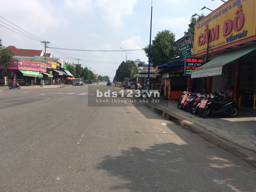 CẦN BÁN ĐẤT ĐƯỜNG NHỰA 25M, VỊ TRÍ PHỐ KINH DOANH