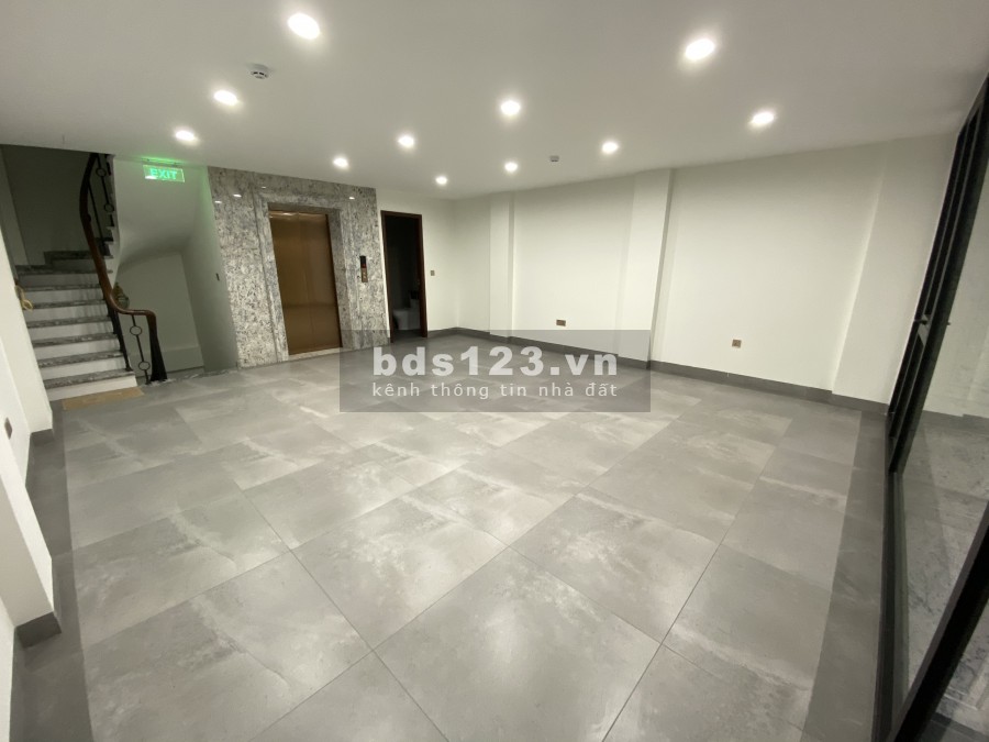 CHO THUÊ NHÀ MỚI XÂY NGÕ ĐÀO TẤN, 3 TẦNG + HẦM