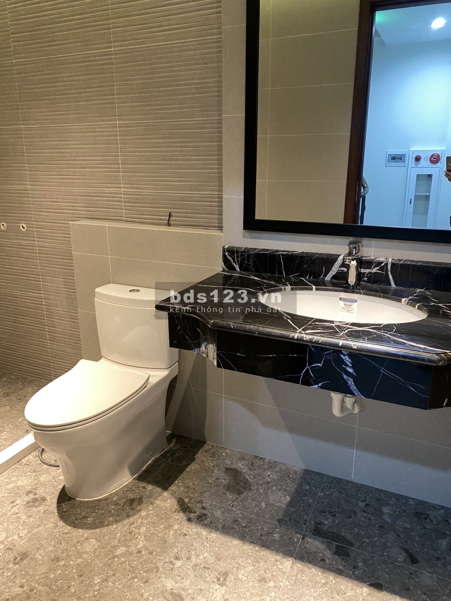 CHO THUÊ NHÀ MỚI XÂY NGÕ ĐÀO TẤN, 3 TẦNG + HẦM