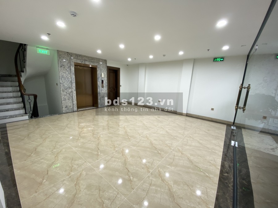 CHO THUÊ NHÀ MỚI XÂY NGÕ ĐÀO TẤN, 3 TẦNG + HẦM