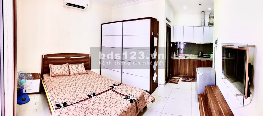 Cho thuê nhà đường Nguyễn Giản Thanh,18 phòng nhà trệt 4 lầu 8x20m
