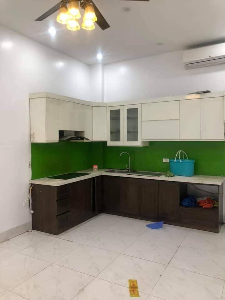 LÔ GÓC, 3 THOÁNG, Ô TÔ VÀO, 30M RA MẶT PHỐ, ĐẸP LONG LANH