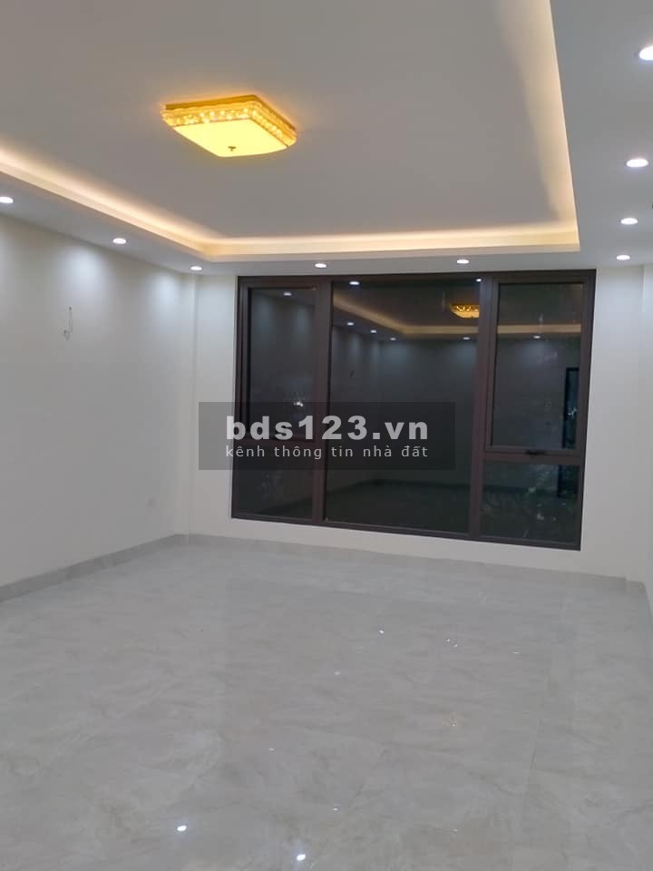 MẶT PHỐ 5 TẦNG VỈA HÈ RỘNG KINH DOANH SẦM UẤT TRUNG TÂM HÀ ĐÔNG