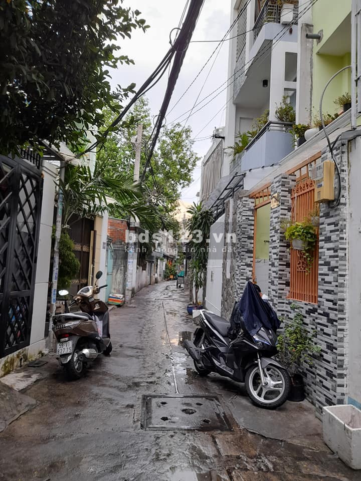 Sốc! 52m2 Phạm Văn Hai, P1 Tân Bình giá 5.9 tỷ.