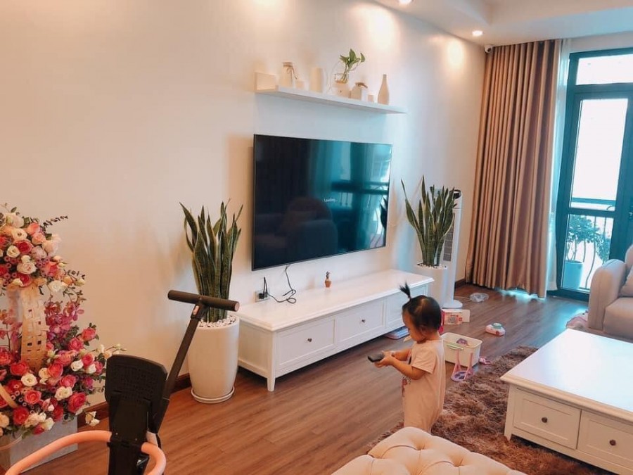 Chính Chủ Bán Nhà Kim Mã, Ngõ Ô Tô, Lô Góc, 62m2, MT5m, 17.2 Tỷ