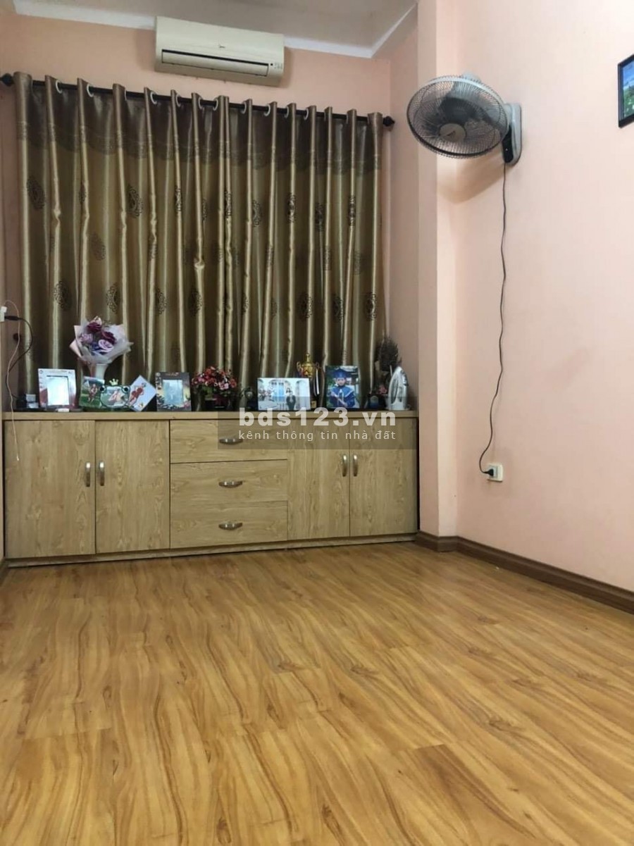 Ngõ Quỳnh Ô TÔ cạnh nhà 4T xách vali về ở luôn 3.35 tỷ