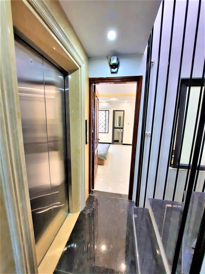 Bán Chưng Cư Mini Tô Vĩnh Diện 65m2x8T, Thang Máy, Ô Tô Tránh, 14P Khép Kín Full Nội Thất