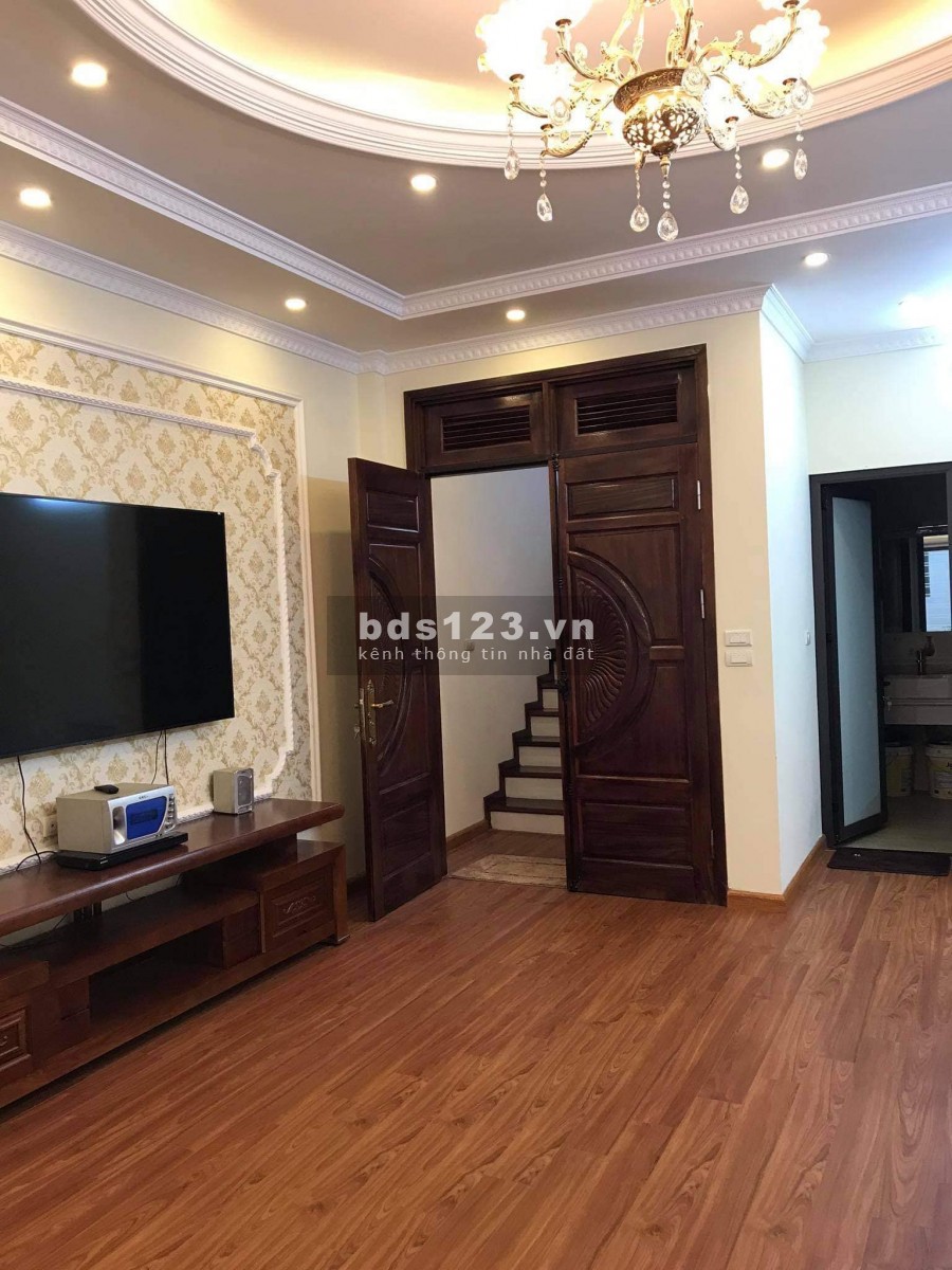 BÁN NHÀ DOÃN KẾ THIỆN CẦU GIẤY DT50m 5T Ô TÔ VÀO NHÀ THIẾT KẾ HIỆN ĐẠI