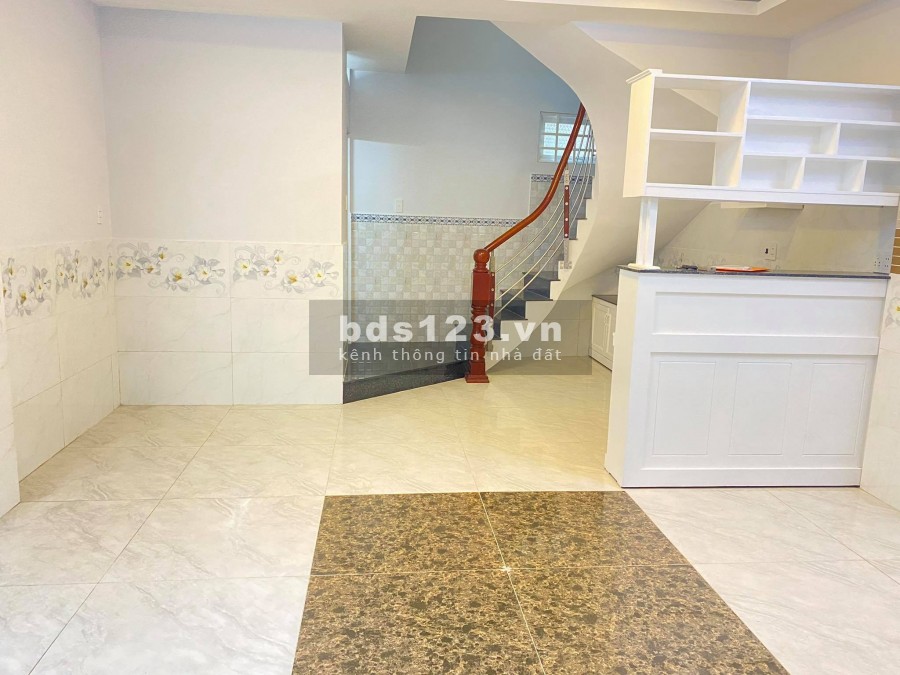 Bán nhà Phan Đăng Lưu, Phú Nhuận – Hẻm ôtô 6m – 4 Lầu - 40m2 – Giá 8 tỷ 4