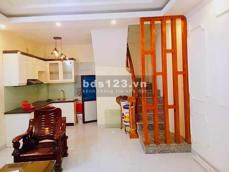 Bán nhà riêng Định Công, 4 tầng 33m2, giá 2.82 tỷ