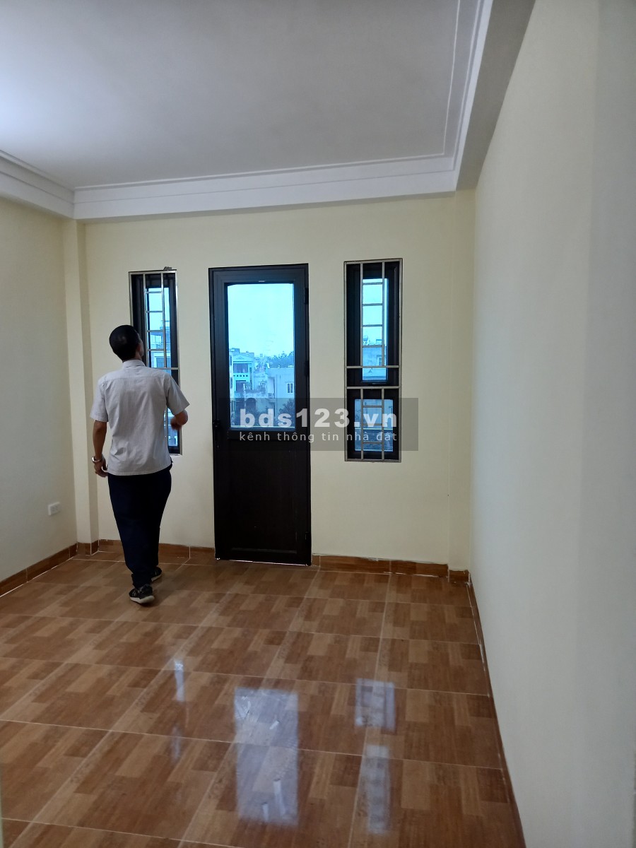 10/3 .Siêu giảm giá 2,5 tỷ có nhà mặt phố 4T× 36m Quốc Bảo Thanh Trì