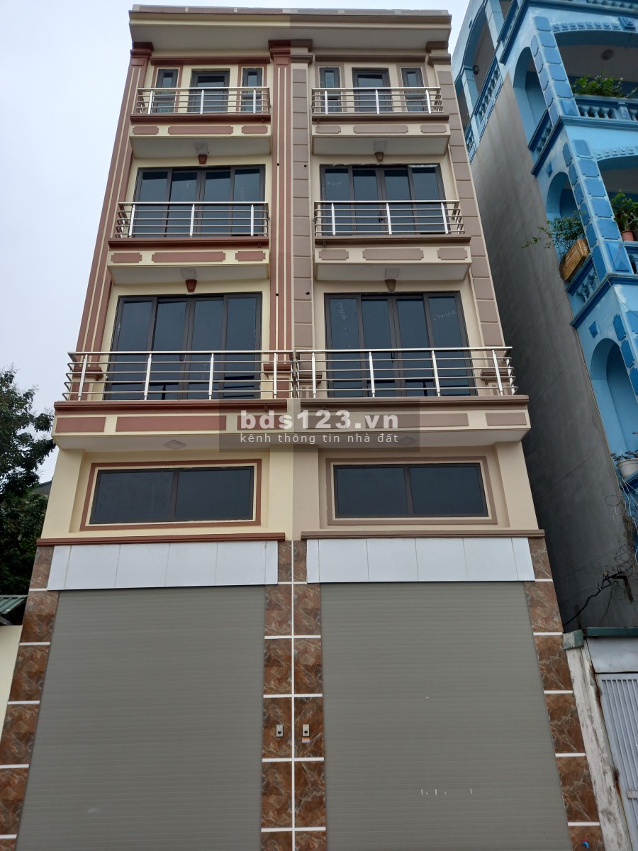 10/3 .Siêu giảm giá 2,5 tỷ có nhà mặt phố 4T× 36m Quốc Bảo Thanh Trì