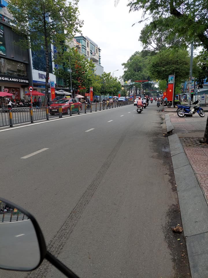 Bán Nhà MT Phó Đức Chính 5M ngang 3 T Bình Thạnh 13 tỷ