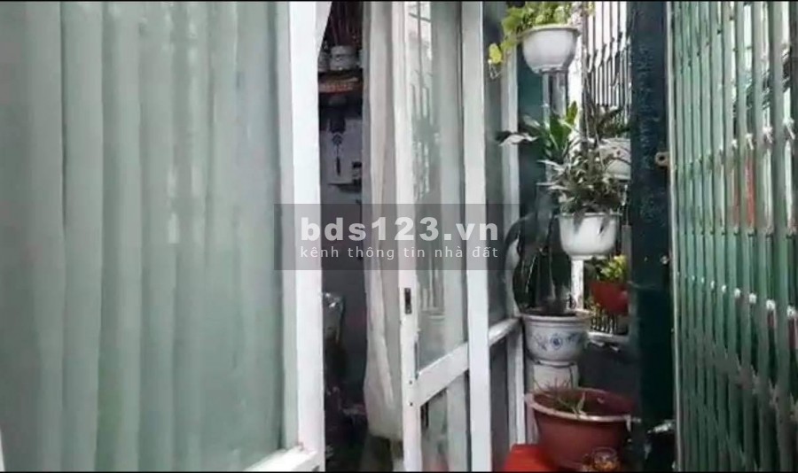 Bán nhà Quận 3 Đường Nguyễn Thông Phường 9, 40m2, 4 Tầng 3Tỷ85