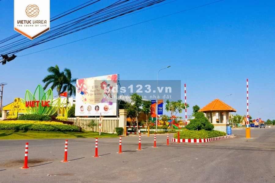 ĐẤT ĐẸP NGAY TRUNG TÂM THỊ TRẤN BẾN LỨC - TIỀM NĂNG VÀNG CHO NHÀ ĐẦU TƯ