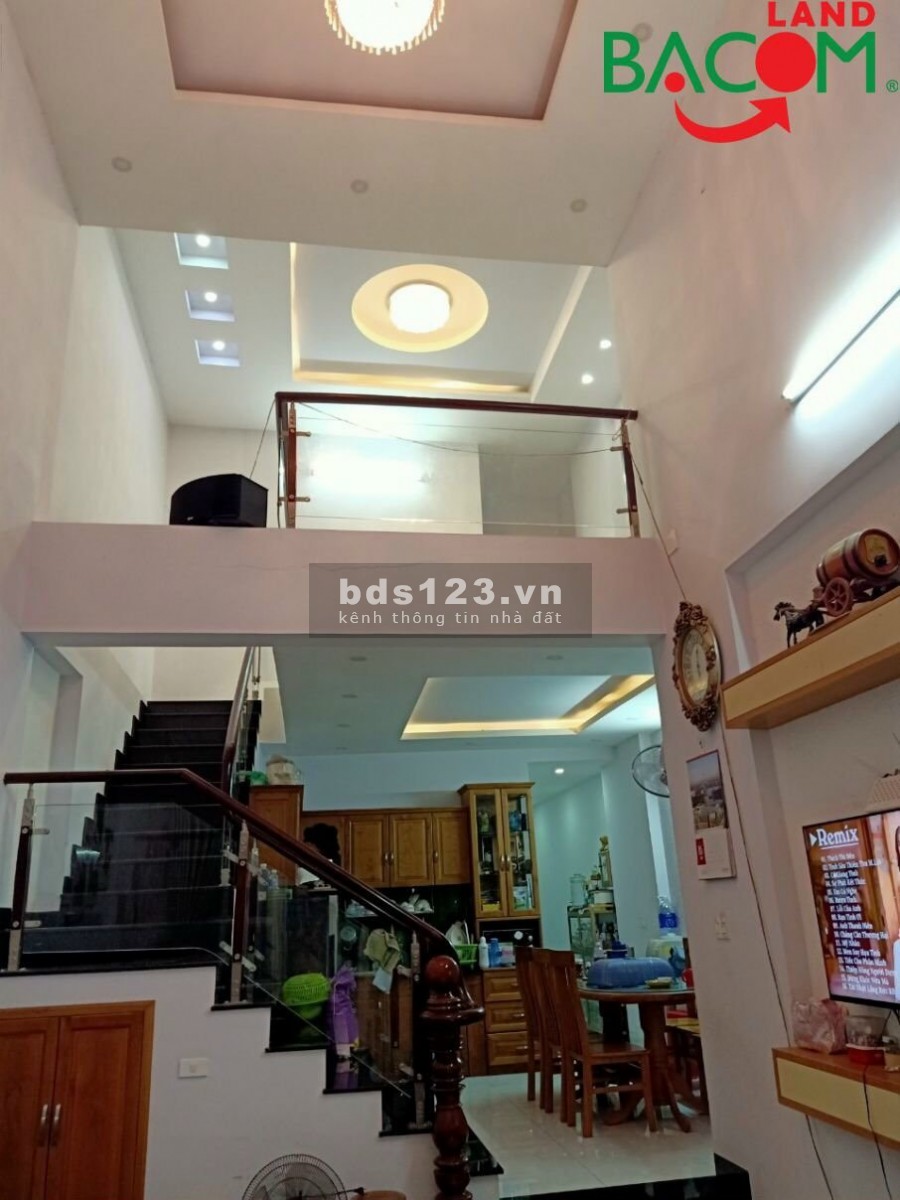 BÁN NHÀ 1T1 GÁC ĐÚC P.TÂN PHONG SHR THỔ CƯ