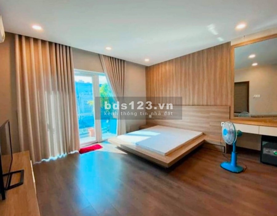 BIỆT THỰ Giá chỉ 11ty750 5 TẦNG BTCT HXH Phan Xích Long, Phú Nhuận 60m2 NỞ HẬU
