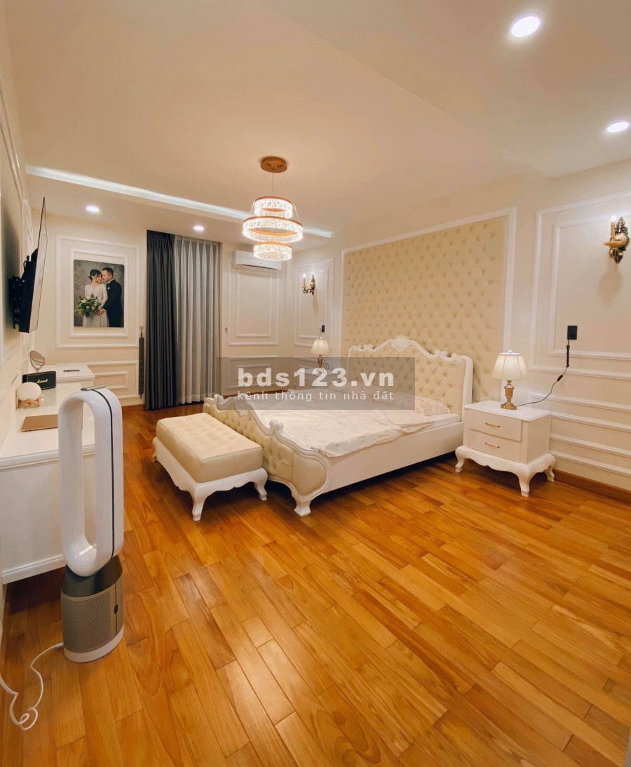 Bán nhà tặng nội thất đườngTrần Phú, diện tích 75m2, 5 tầng, mặt tiền 5m giá chỉ 6 tỷ