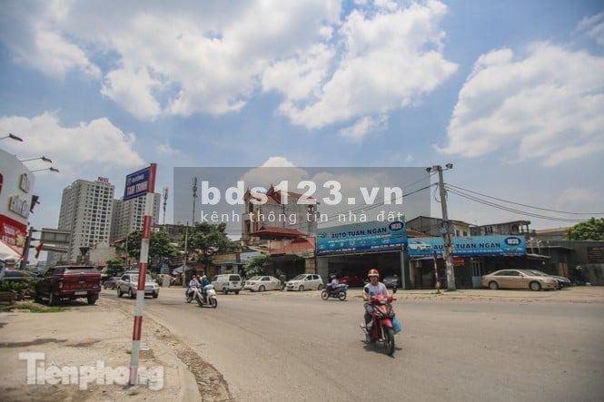 NHÀ 4 TẦNG TAM TRINH 4 NGỦ NGÕ THOÁNG NHỈNH 2 TỶ