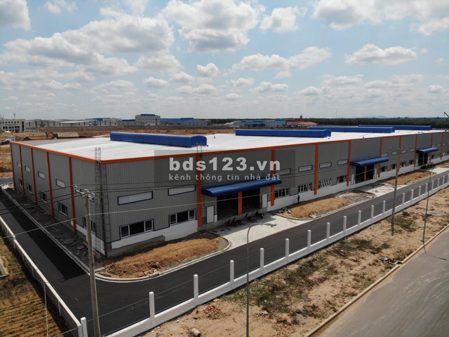 Cho thuê kho, nhà xưởng 8000m2 trong KCN Lộc An Bình Sơn Long Thành Đồng Nai.
