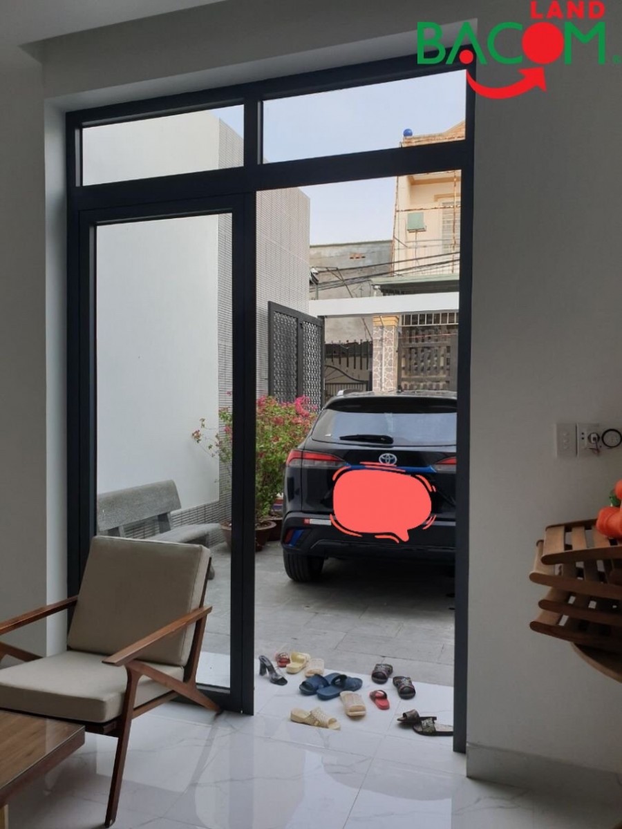 Bán nhà 112m2 đường ô tô ngay chợ nhỏ tân hiệp biên hòa đồng nai. Giá : 3.39 tỷ ( thương lượng)