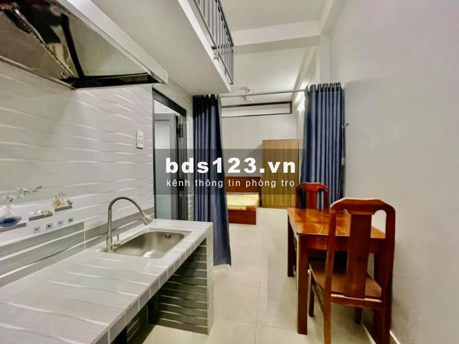 Cho thuê căn hộ cao cấp CMT8, Quận 3