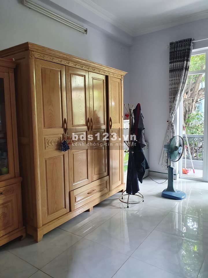 Bán nhà Phố Lê Quang Định Diện Tích: 86m2. LH : 0932155399.