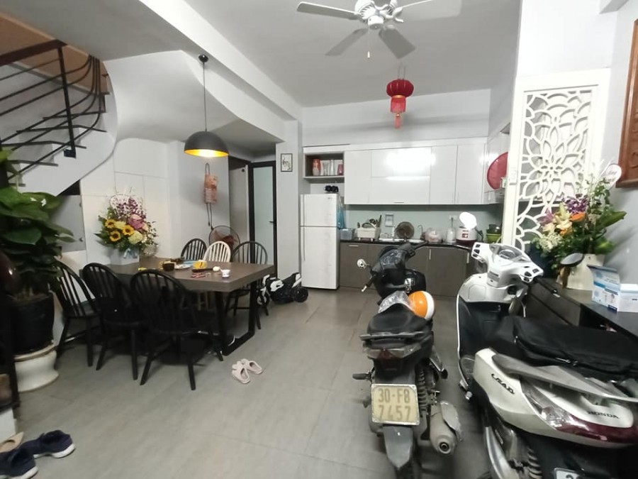 118 ĐÀO TẤN CỰC HIẾM - NHỎ XINH LUNG LINH, MUA NGAY Ở NGAY, 31 M2, 0909553338, hơn 2 tỷ - cực rẻ cực hiếm.