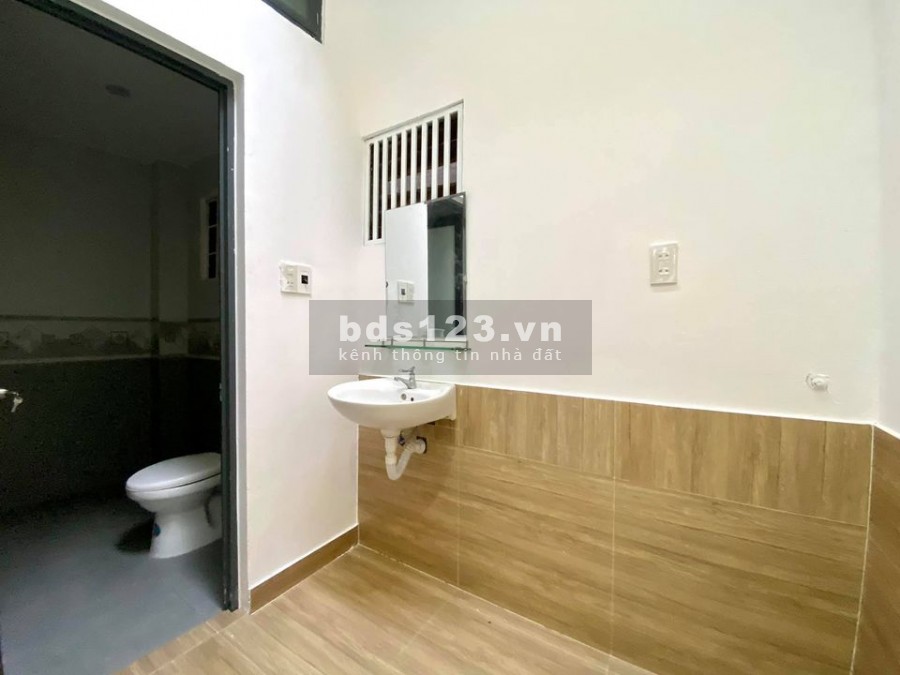BÁN NHÀ ĐẸP KIỆT MIẾU ĐÔI HÙNG VƯƠNG NGAY TRUNG TÂM THÀNH PHỐ GIÁ 1,8X TỶ. LH 0702_788_074
