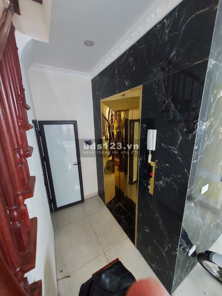 Bán nhà riêng tại phố Hồ Tùng Mậu 7 tầng giá 7.5 tỷ
