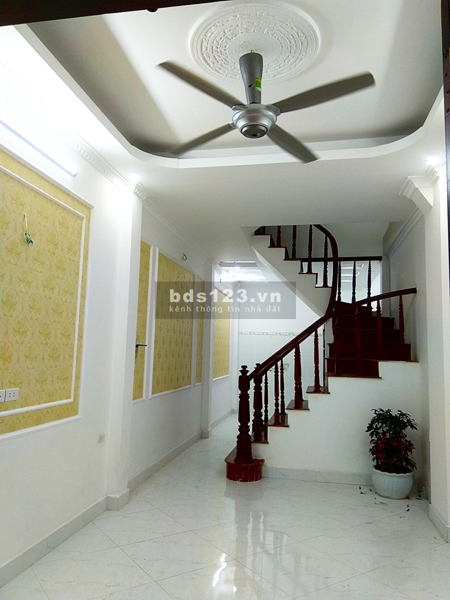Cực Hiếm Mặt Ngõ To Ở Ngay Nhà Kim Ngưu 38m2x4T, giá 3,7 tỷ