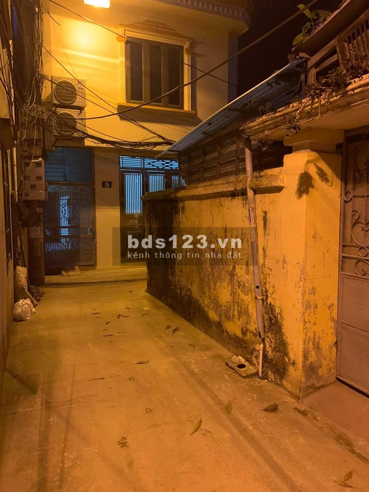 siêu phẩm lô góc bán đất tặng nhà, 46m, mt 14m, giá hơn 2tỷ, nhà c4 Đại Mỗ.