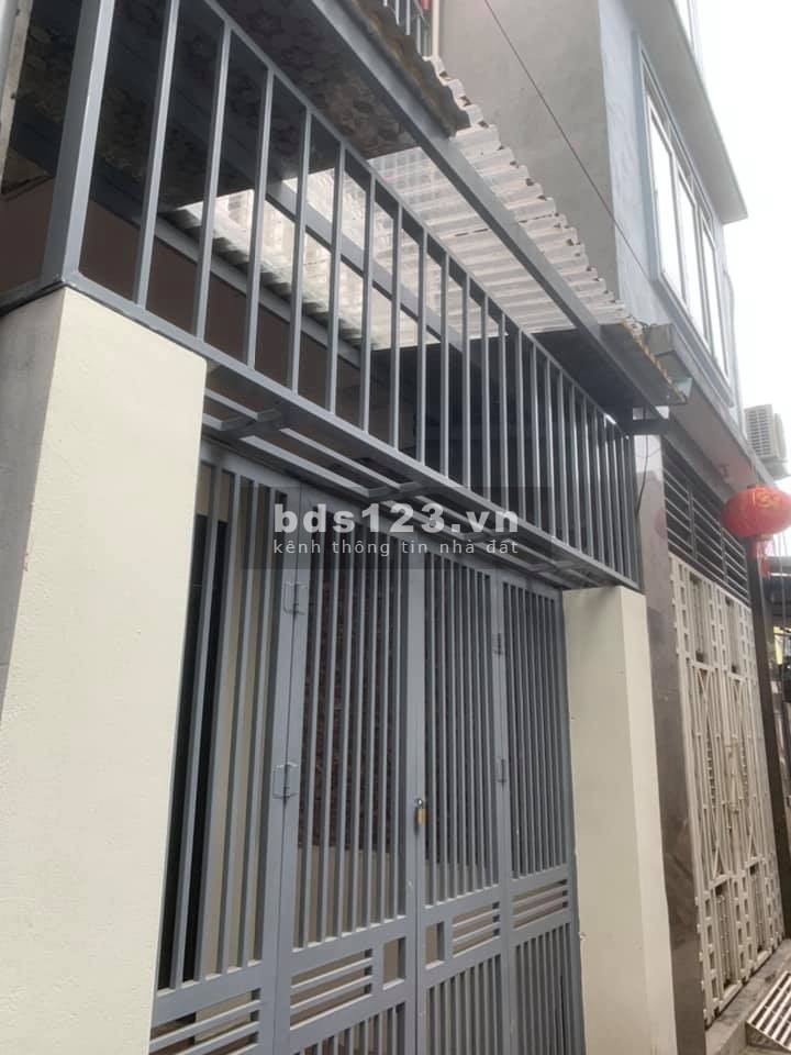Người thật việc thật - Nhà cổ điển A - Thanh trì