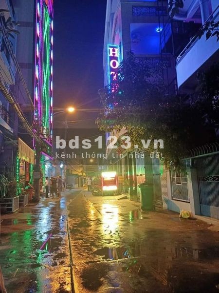 Bán Nhà Đường Hậu Giang Quận 6 Ngay vòng xoay Phú Lâm dt 45m2 giá 2,85 tỷ