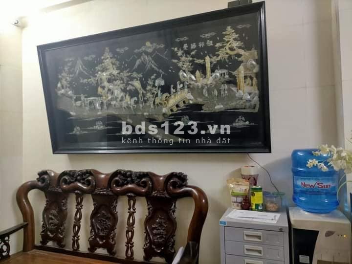 BÁN NHÀ NGAY NGÃ 6 Ô CHỢ DỪA 44M2 X 3T, MT 4.2M, KINH DOANH ĐỈNH, 4 TỶ.