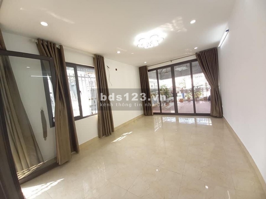 Chỉ 24 tỷ sở hữu ngay 100m MP Quận Hai Bà Trưng, Mặt tiền siêu rộng, KD siêu khủng. Lh 0902229291.