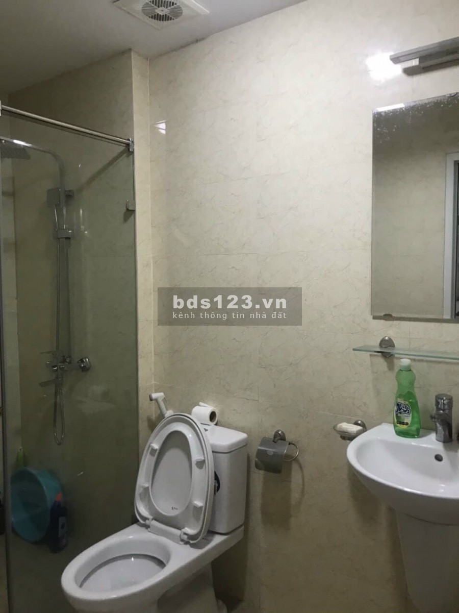 NHÀ ĐẸP NGÕ THÔNG XUNG QUANH TIỆN ÍCH TRẢ THIẾU GÌ