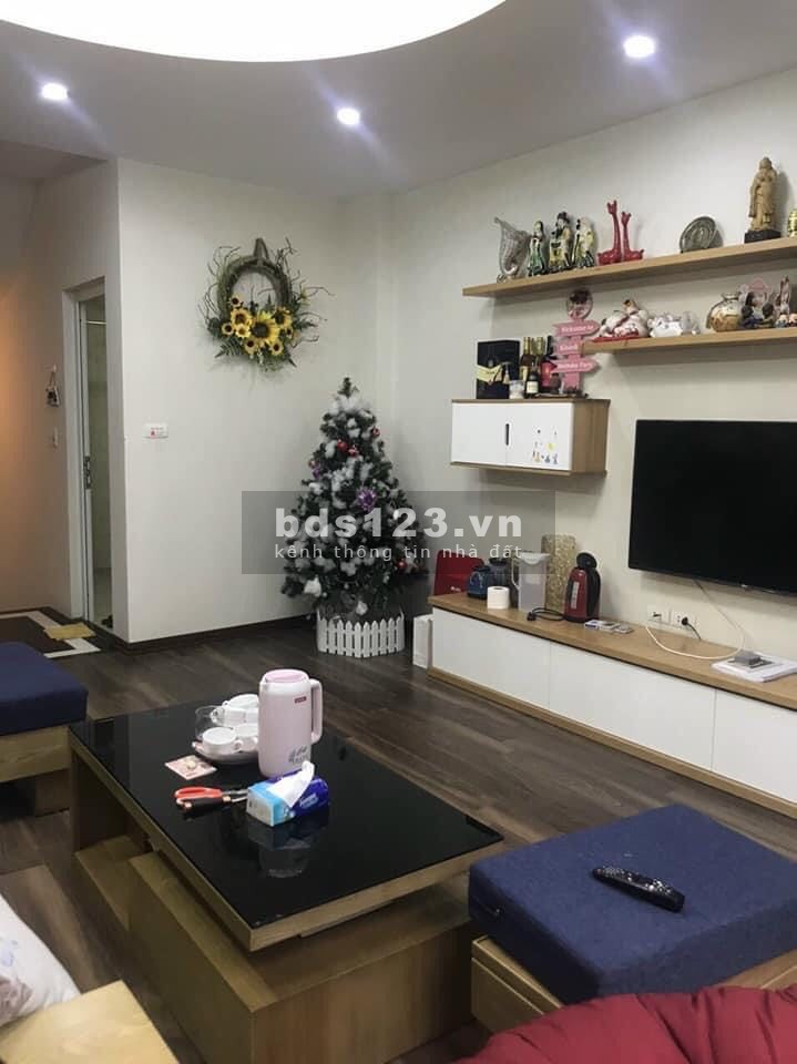 NHÀ ĐẸP MỸ ĐÌNH NGÕ THÔNG BÃI GỬI XE Ô TÔ 20M