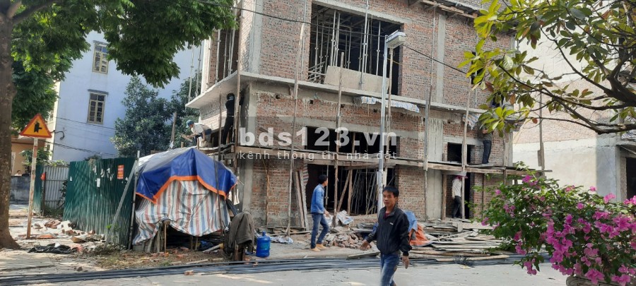 Cần bán gấp shophouse lô góc dự án Ao đình- Diên tích 57m2x5 tầng- Giá rẻ nhất thị trường