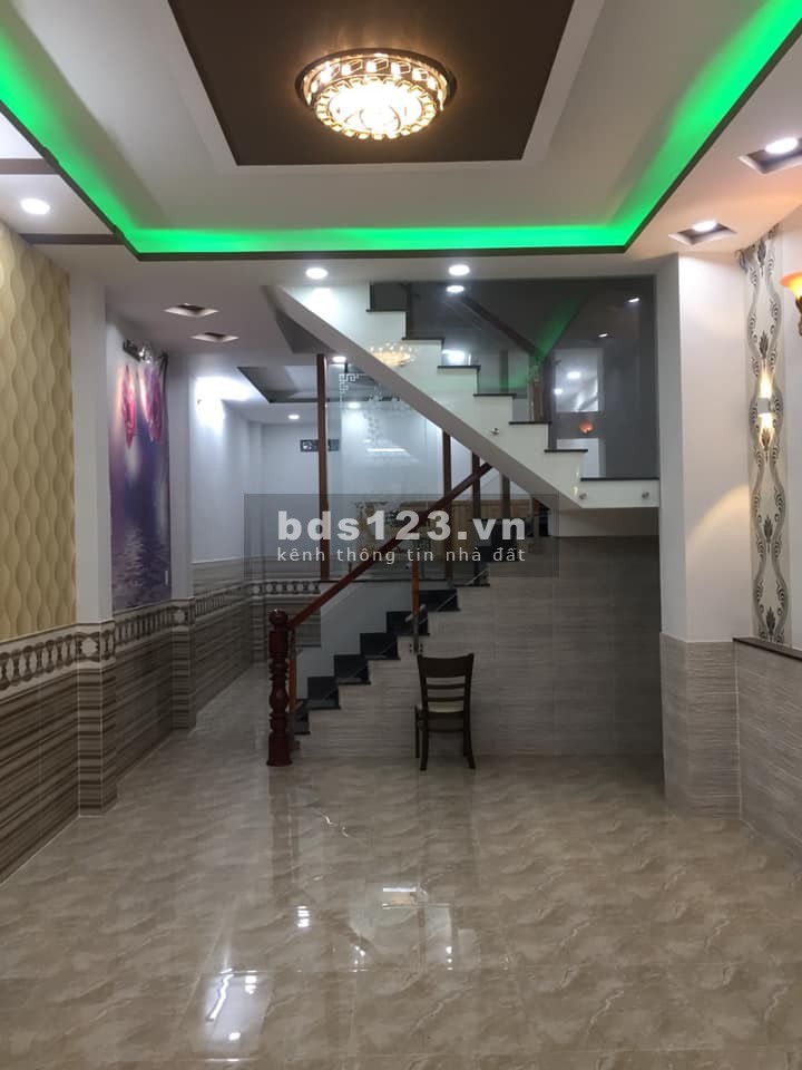 TRUNG TÂM GÒ VẤP 65M2 4 TẦNG XE HƠI ĐỖ CÁCH 15M GIÁ CHỈ 5.6 TỶ