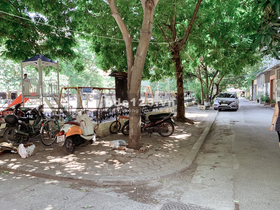 Bán nhà ngõ 385 Hoàng Quốc Việt, kinh doanh hoặc làm văn phòng, 7.2 tỷ