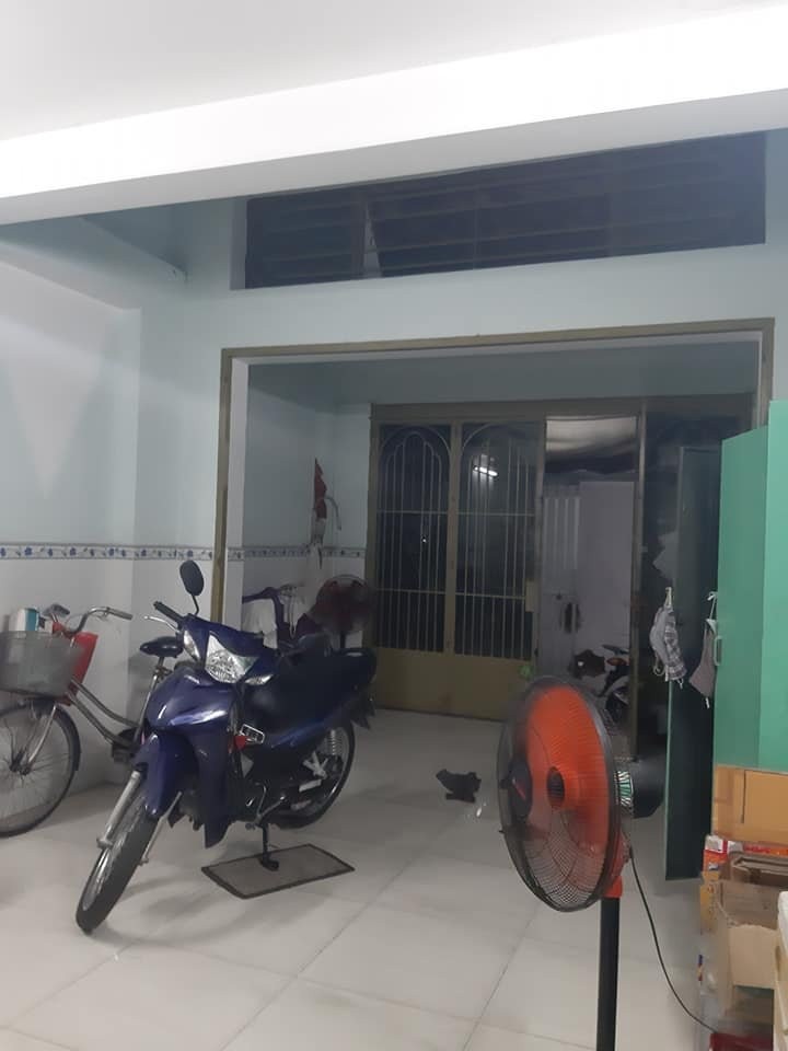 Bán Nhà Phú Nhuận 80m2 3 tầng 4x20m Giá 12 tỷ
